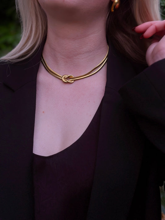 Knot Double Choker
